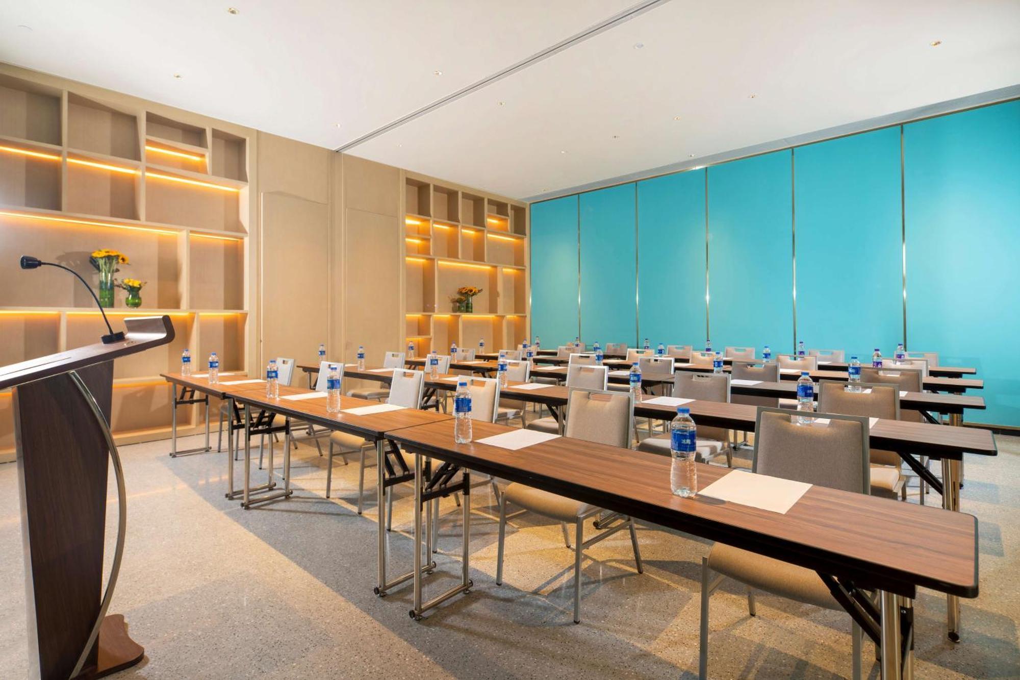 Hilton Garden Inn Changde Dingcheng Екстериор снимка