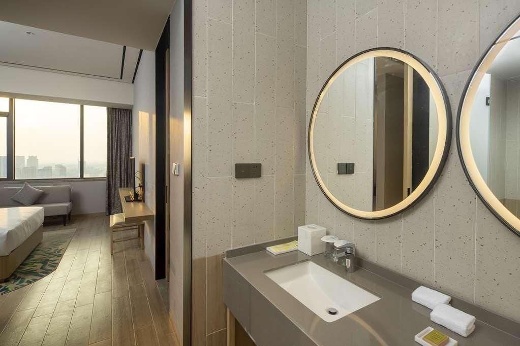 Hilton Garden Inn Changde Dingcheng Стая снимка